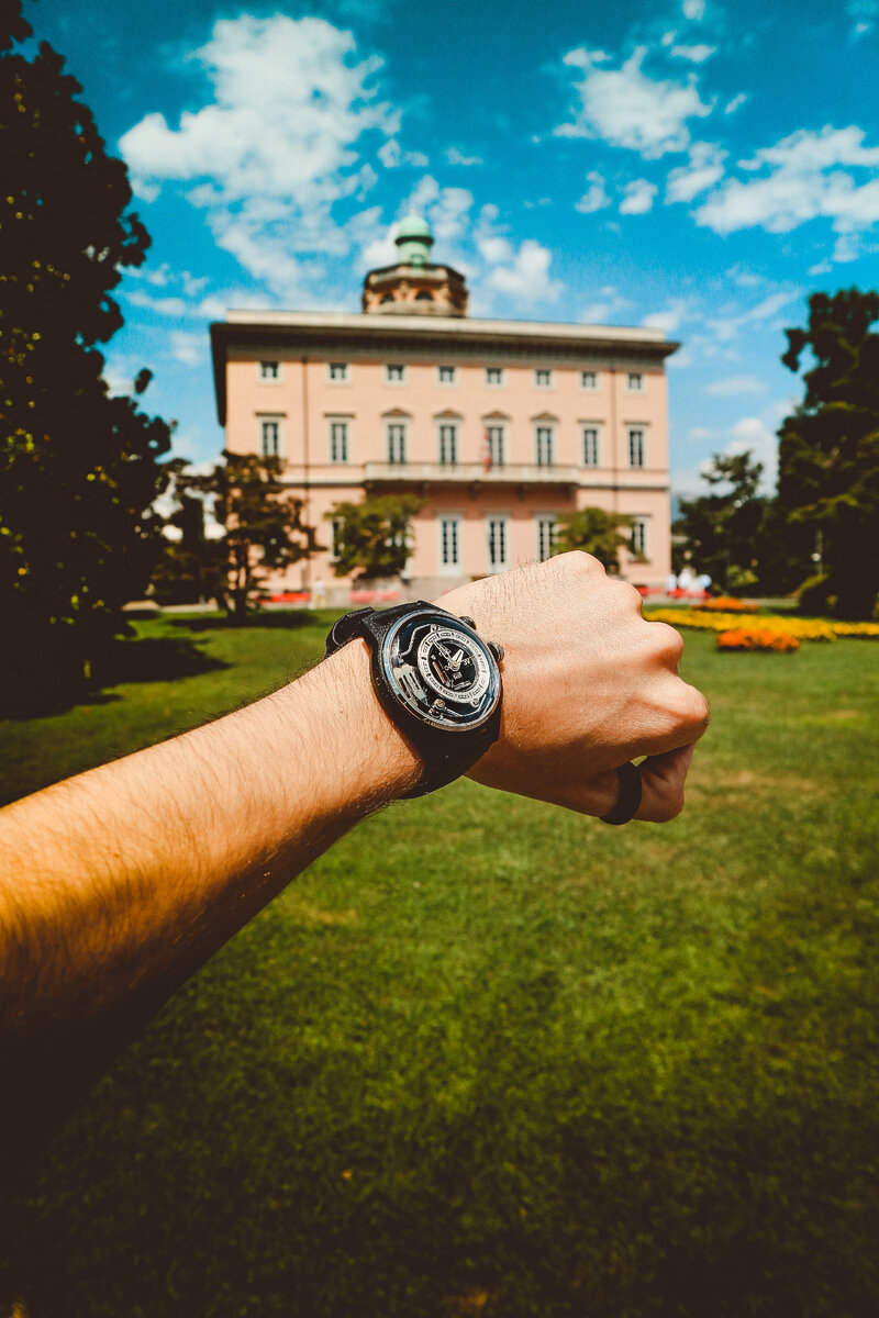 Для некоторых процесс ожидания очень сложный.  Порой не возможно отделаться от этой мысли.  Фото автора Oleg Magni: Pexels