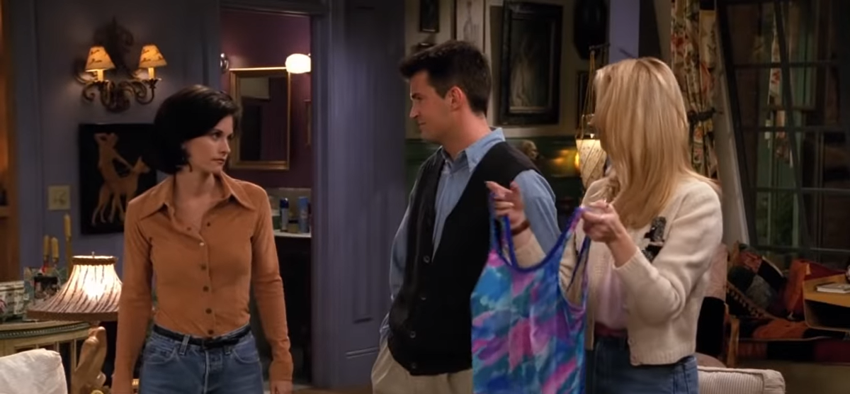 Моника и ее старый купальник