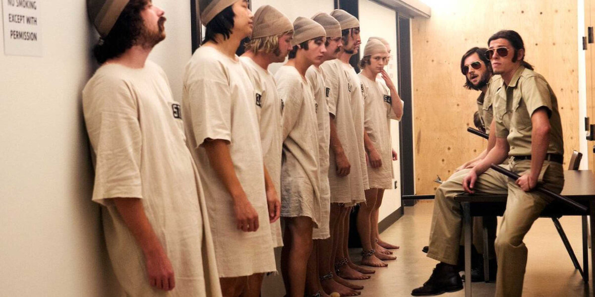 Prison experiment. Филипп Зимбардо тюремный эксперимент. Стэнфордский тюремный эксперимент фильм 2015. Стэнфордский тюремный эксперимент Зимбардо.