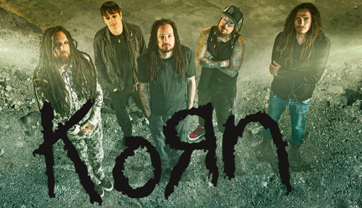 Corn песни. Группа Korn. Группа Korn 2022. Korn группа Постер. Korn 2000.