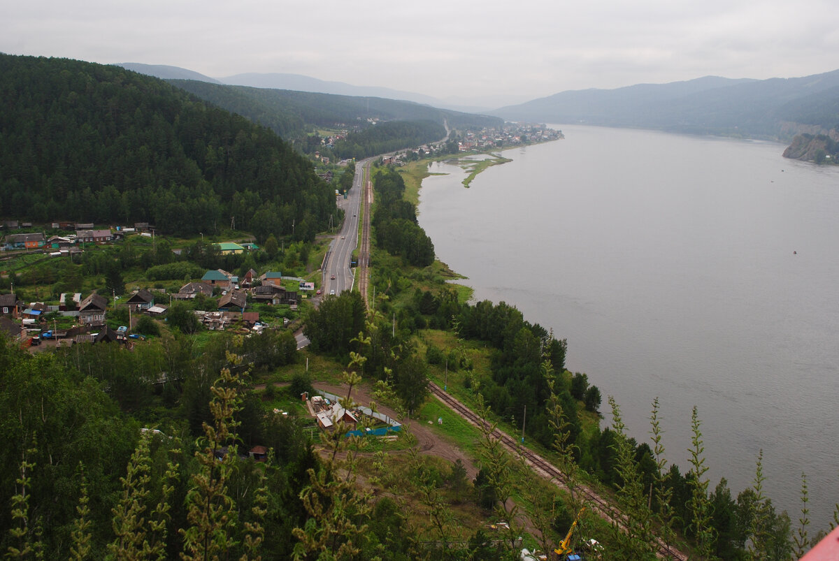 Села красноярск. Село овсянка Красноярский край Родина Астафьева. Виктор Астафьев село овсянка. Красноярск село овсянка. Село овсянка Красноярского края Астафьев.