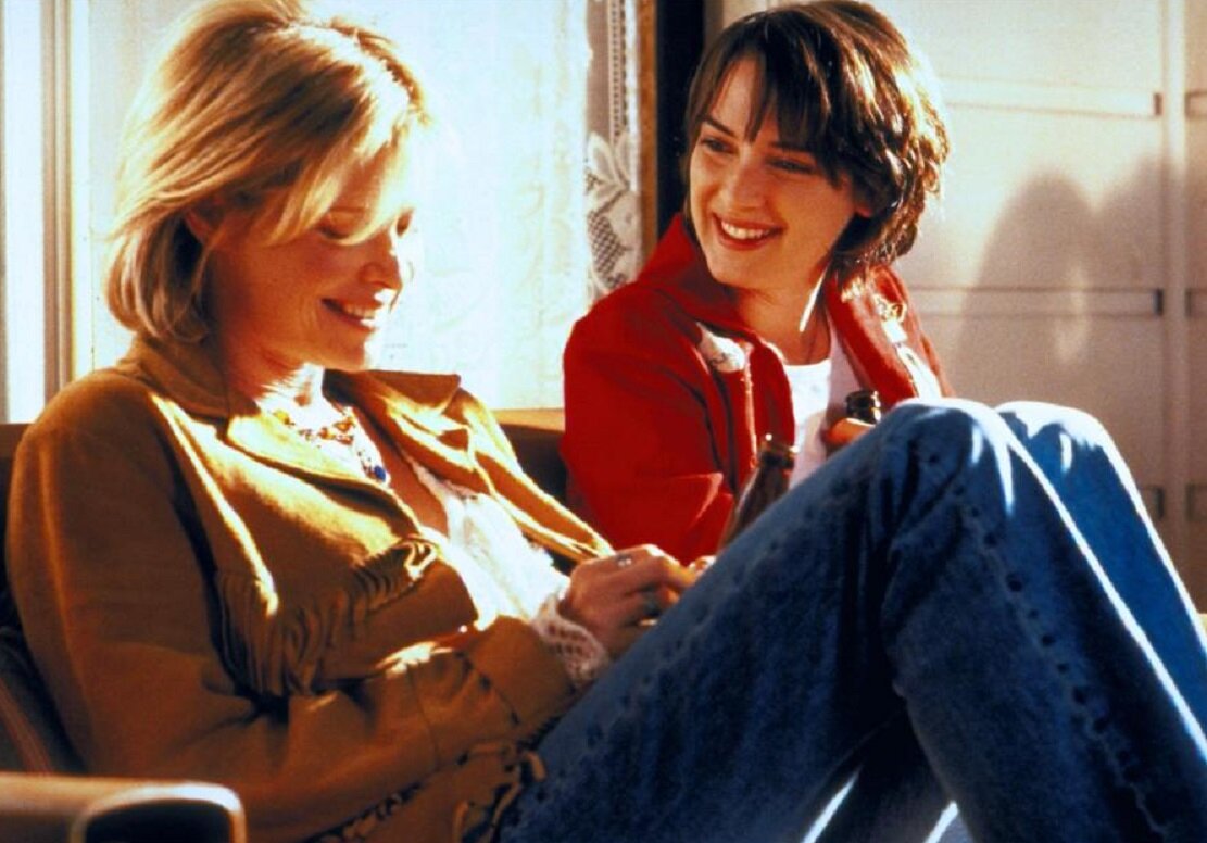 Энн Бэнкрофт и Вайнона Райдер в фильме "Лоскутное одеяло"(1995).