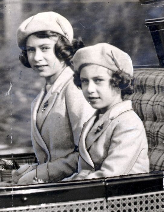 Принцессы Елизавета и Маргарет.