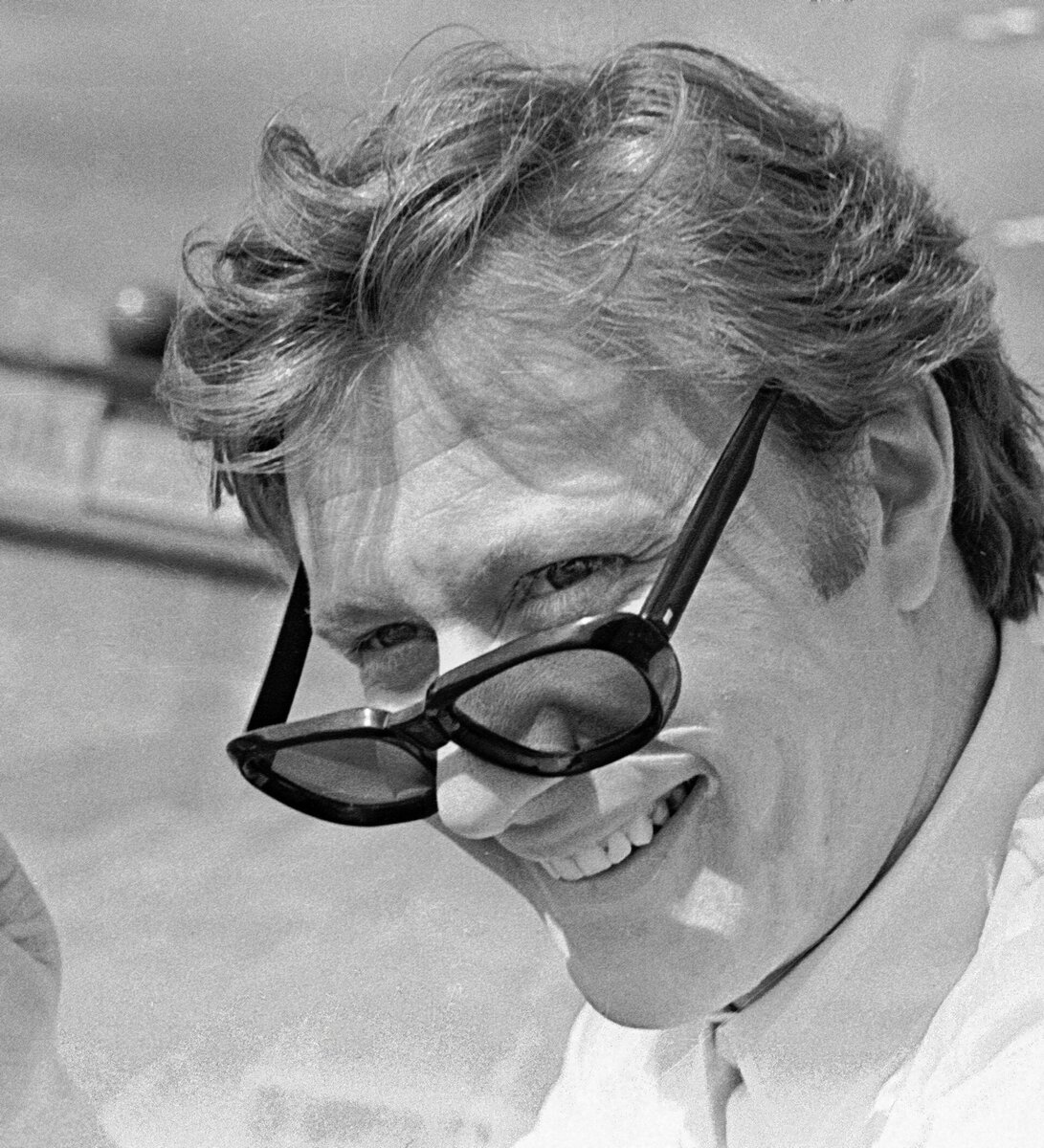 Андрей Миронов