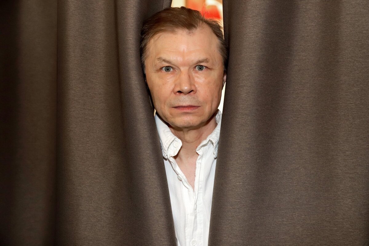Александр баширов биография личная жизнь Две жены, скандальные выходки и роли негодяев: как живёт звезда "Ассы" Александр