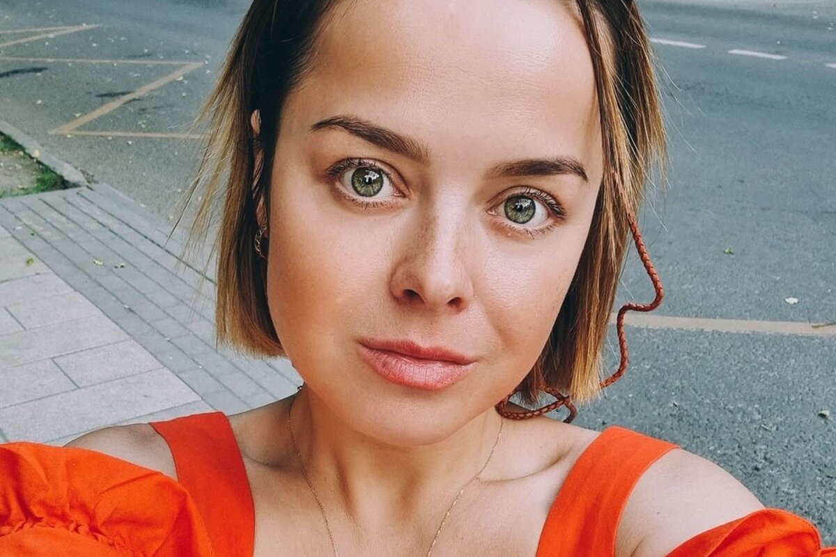     «Какие милые щечки!»: звезда Comedy Woman Наталия Медведева с 3-месячным ребенком растрогала фанатов