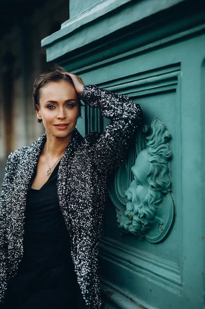 Ольга Яланская, 50 лет,  танцовщица, балерина-любитель, автор системы физических упражнений "Домашний балетный фитнес"