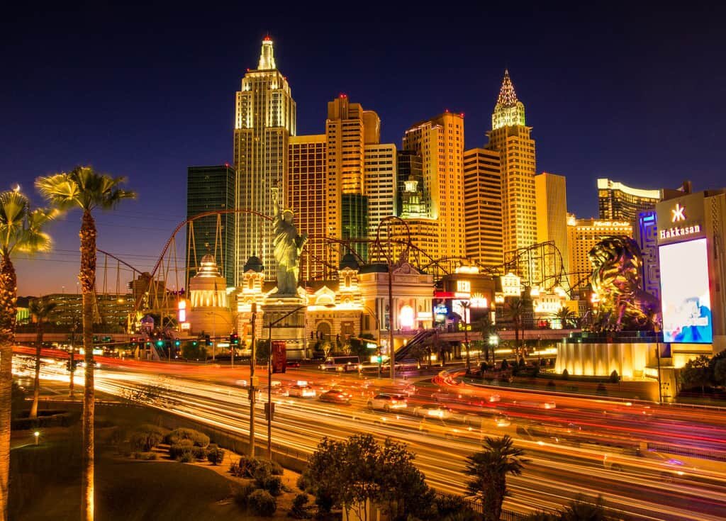 Terrex voyager 21 travel adidas. 21 travel. Adidas voyager 21. лучше тысячи психологов. Adidas voyager 21 travel.