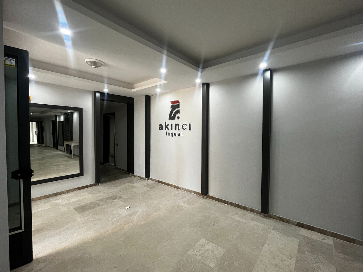 холл нашего дома