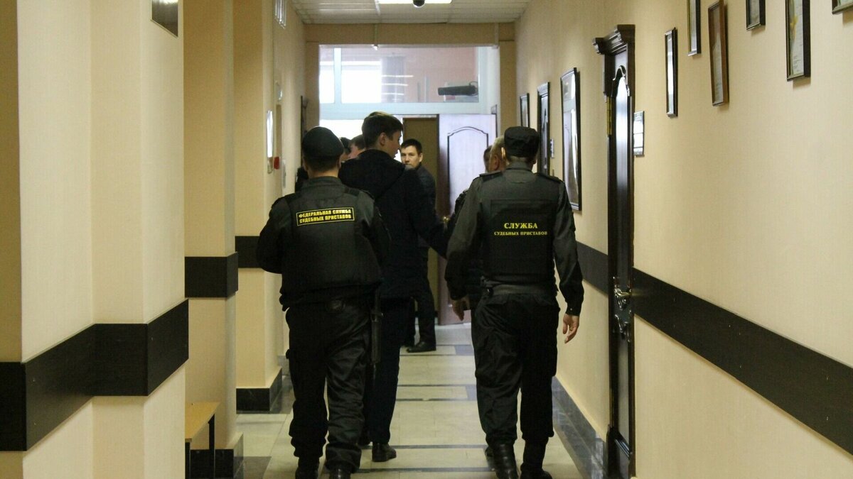     Женщина, попавшая под колеса, лишилась привычного образа жизни, из-за чего получила 50 тыс. рублей.