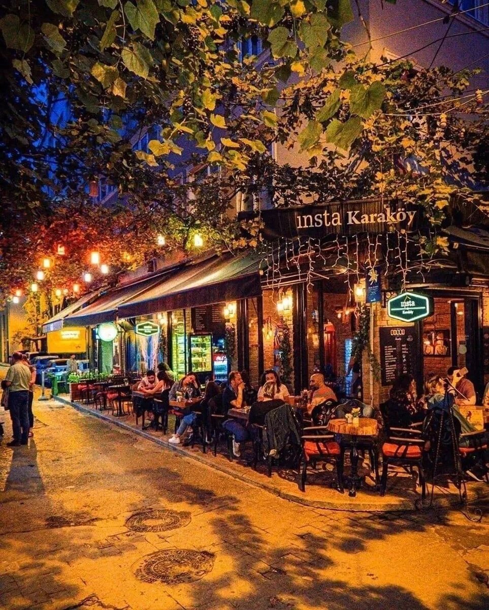 Все фото взяты у сайта по туризмам и путешествию @istanbulmeltemii