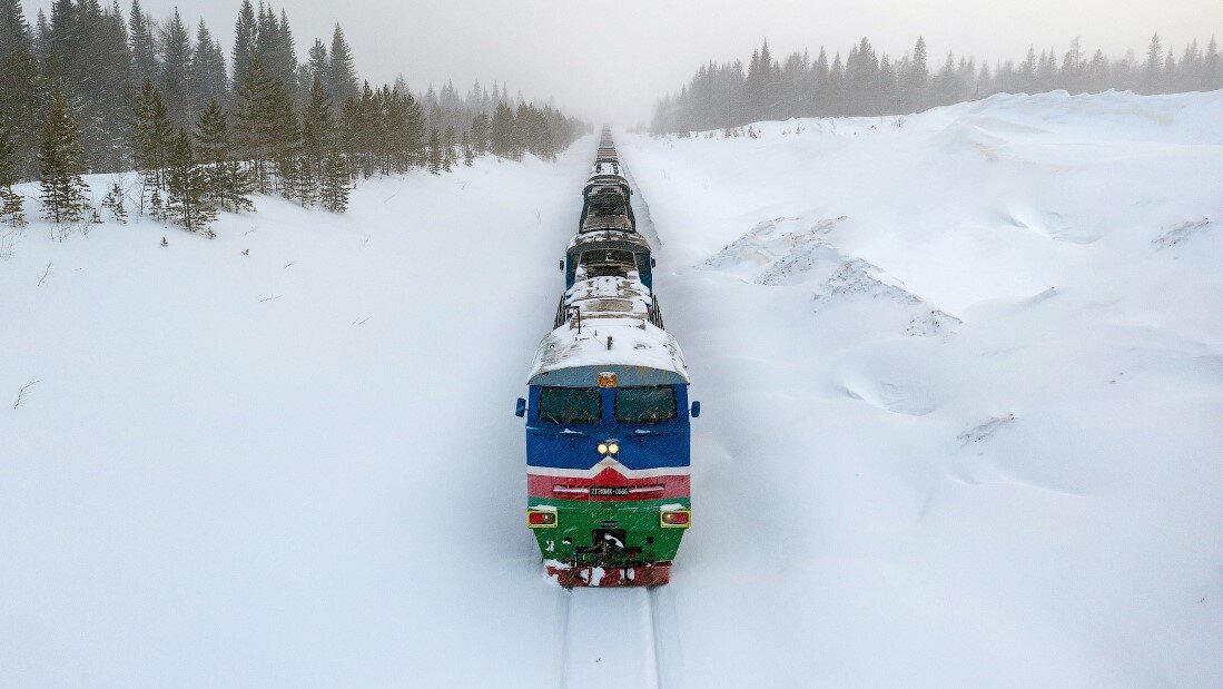 Поезд на Якутской железной дороге. Источник: Яндекс-картинки