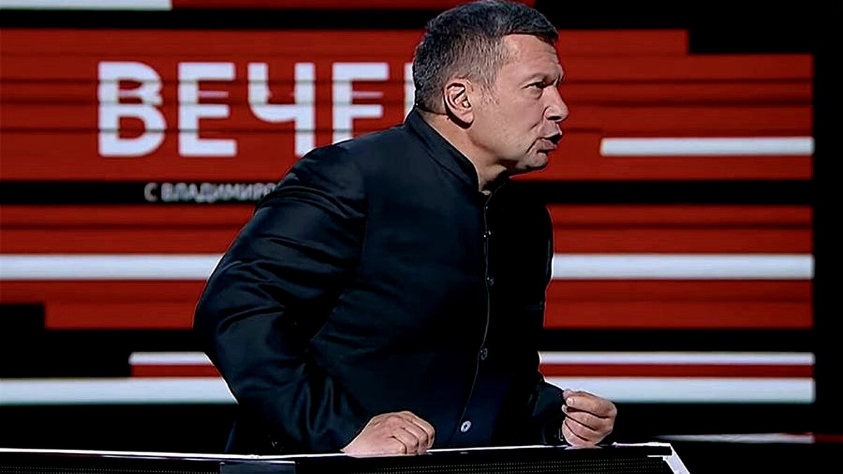 Прямой эфир с соловьевым сегодня сейчас. Гости Соловьев Live. Вечер с Владимиром Соловьёвым телепередача. Студия Владимира Соловьева.