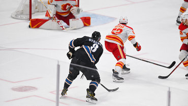 Овечкин забил как по учебнику во втором матче подряд. До великого Хоу — всего 10 шайб  📷
