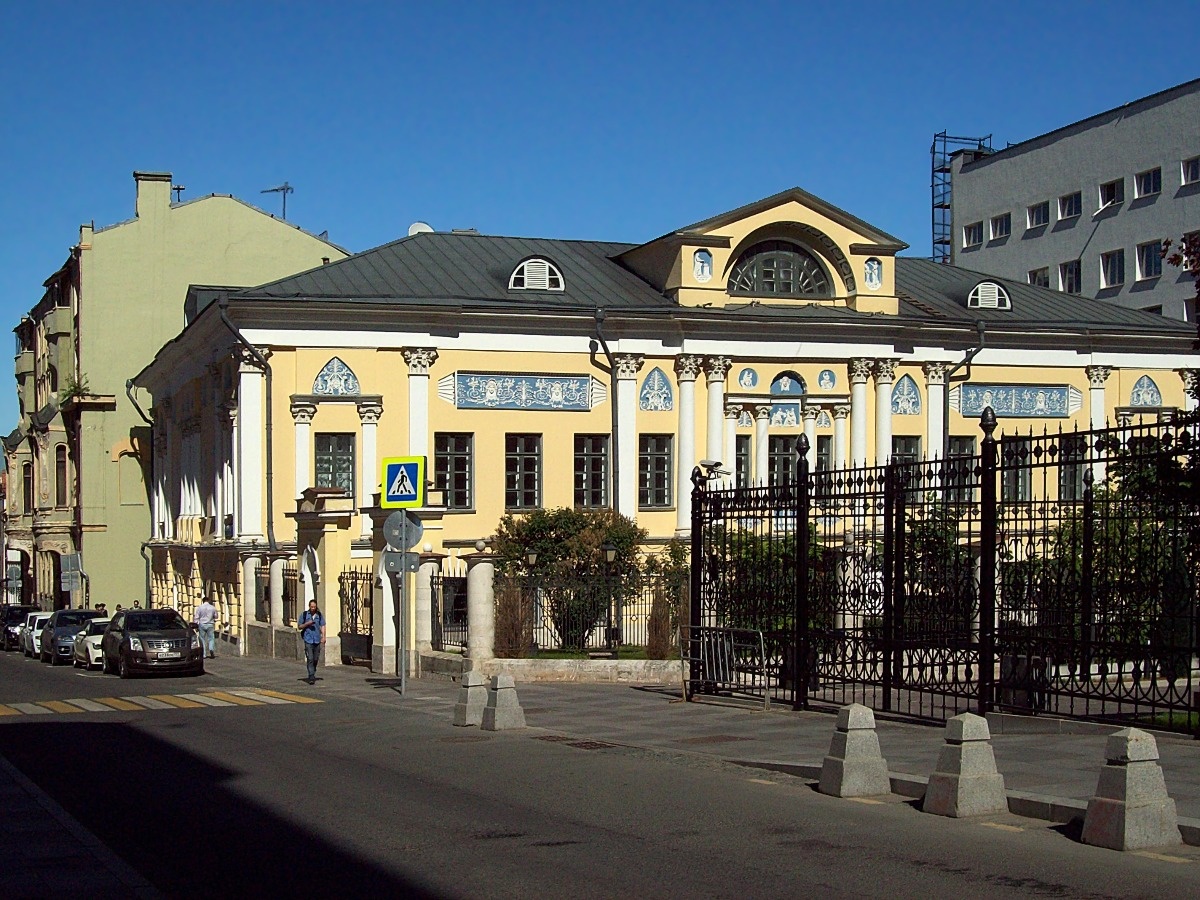 Городская усадьба О.И. Бове. https://photosight.ru/photos/6756377/