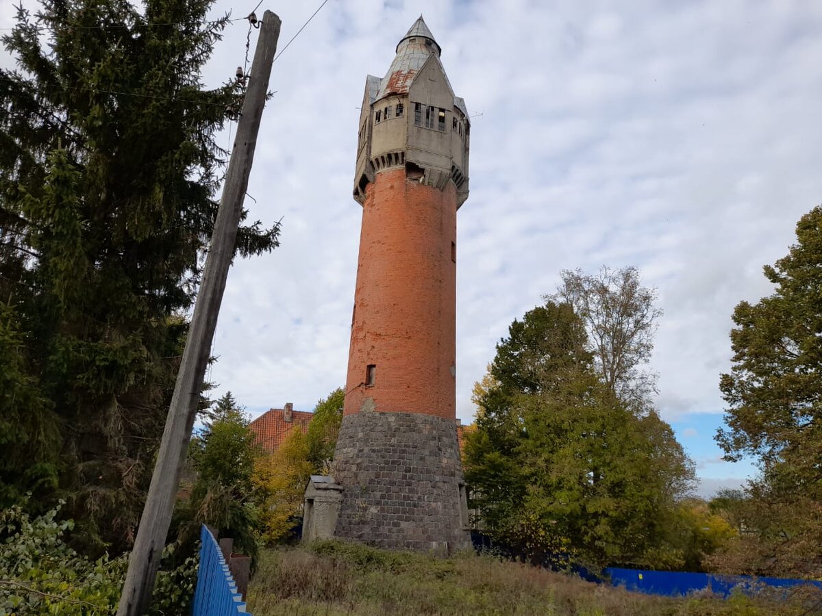 Багратионовск. Водонапорная башня 1913 года (фото 22.10.2020)