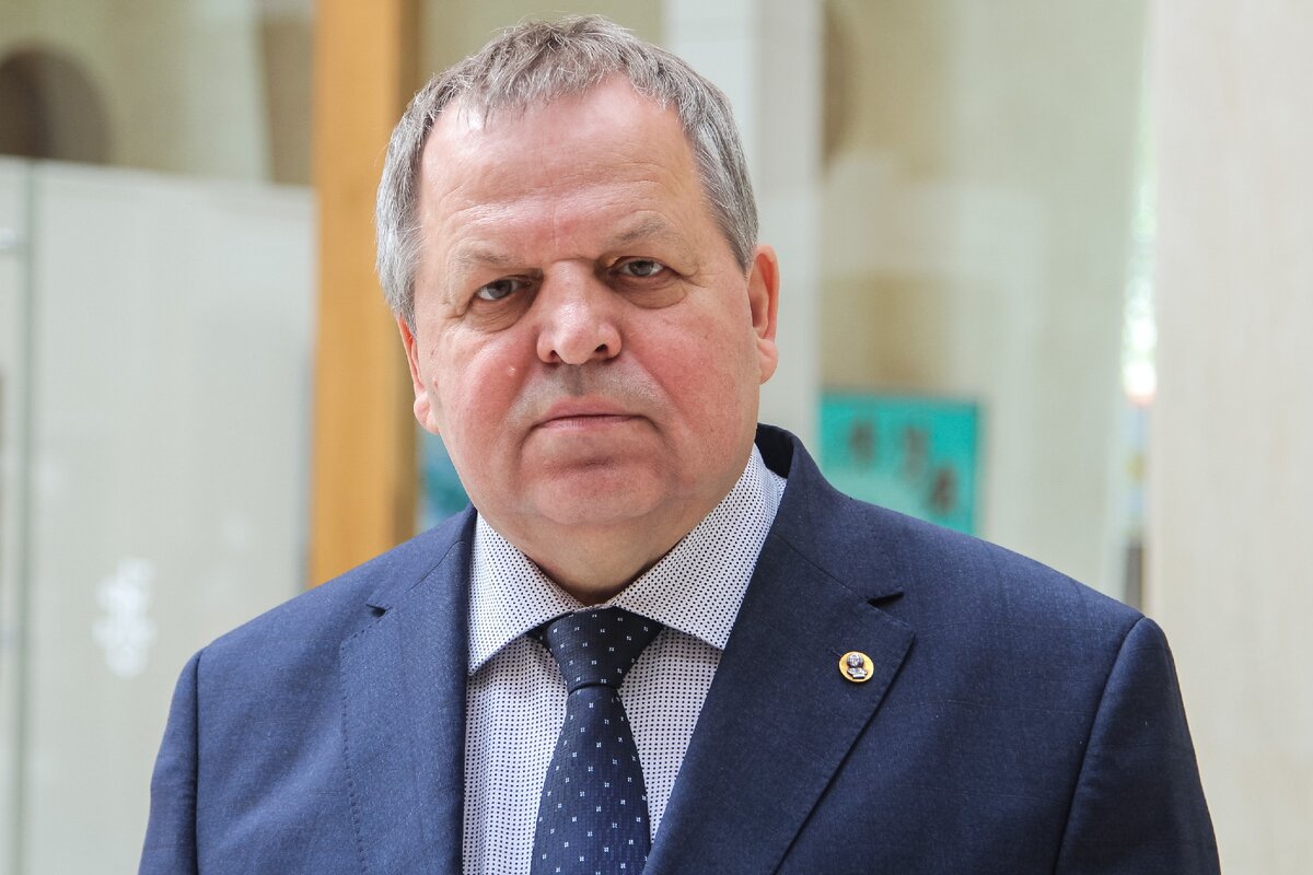 Председатель УрО РАН академик Валерий Чарушин: «В следующем году буду передавать полномочия преемнику». Фото: Юлия Самойлова, медиацентр УрФУ