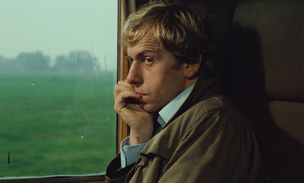 Кадр из фильма "Ложное движение"