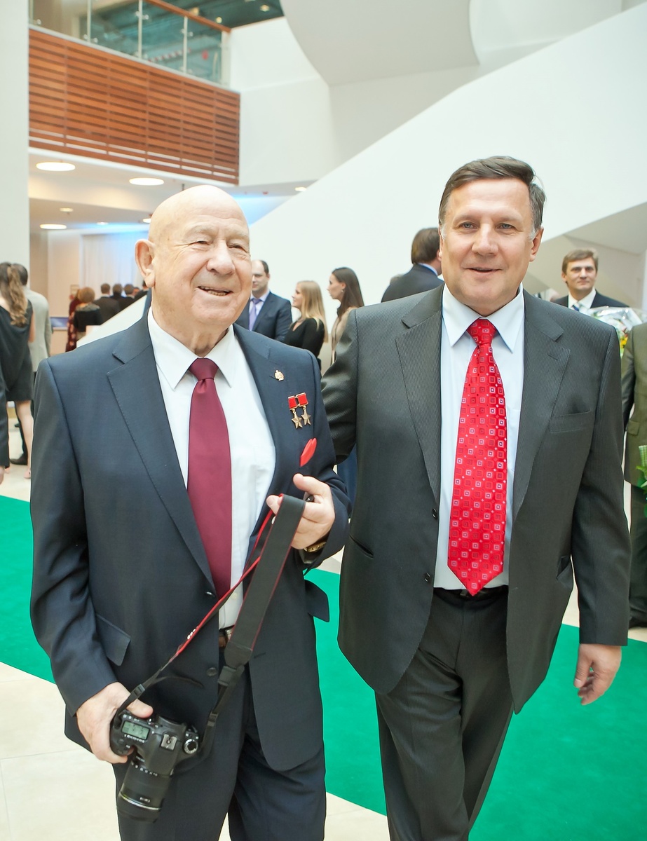 Алексей Леонов и Вячеслав Заренков, Санкт-Петербург 2011 год.