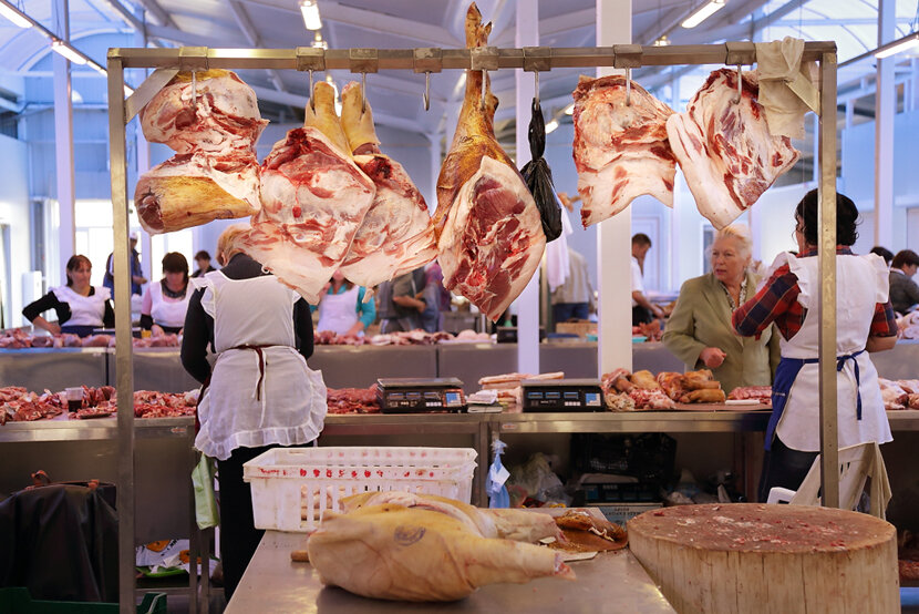 Meat life. Мясной рынок в Европе. Мясной корпус.