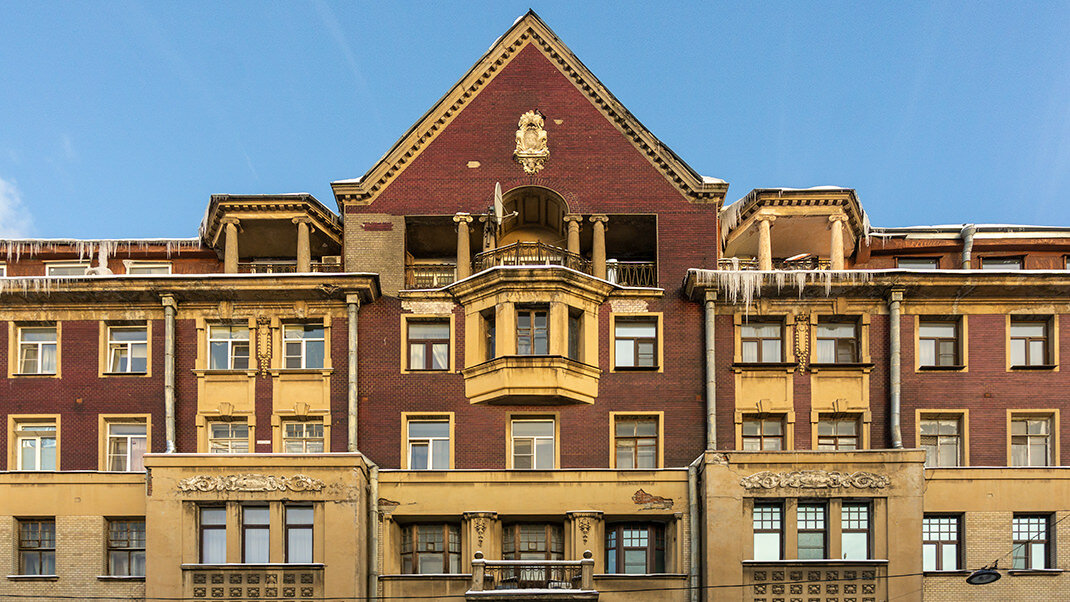 Западный фасад