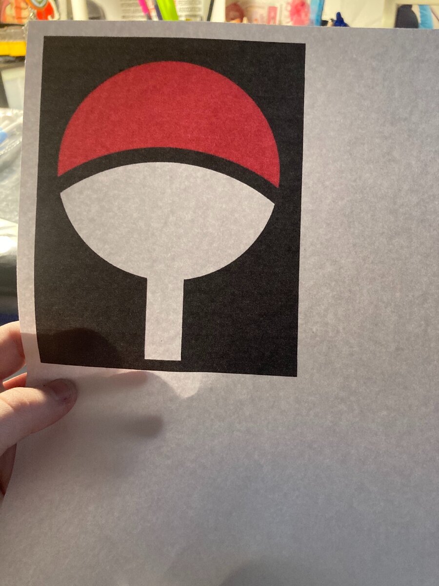 Герб клана Учиха