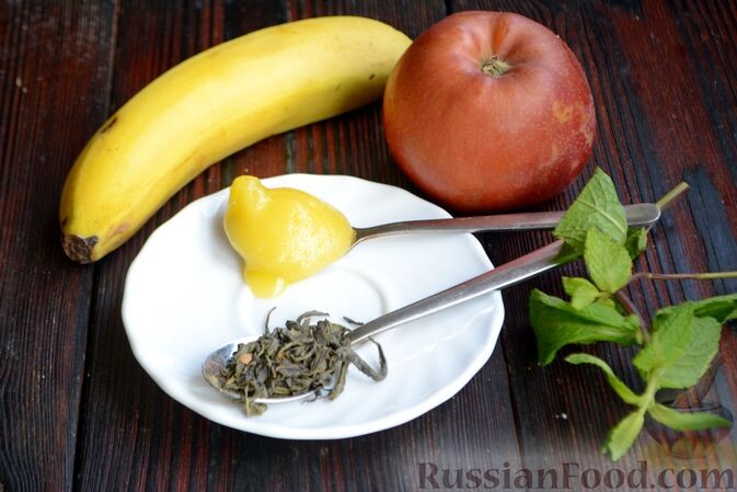 Подготовьте ингредиенты.
Для смешивания компонентов напитка вам понадобится блендер.