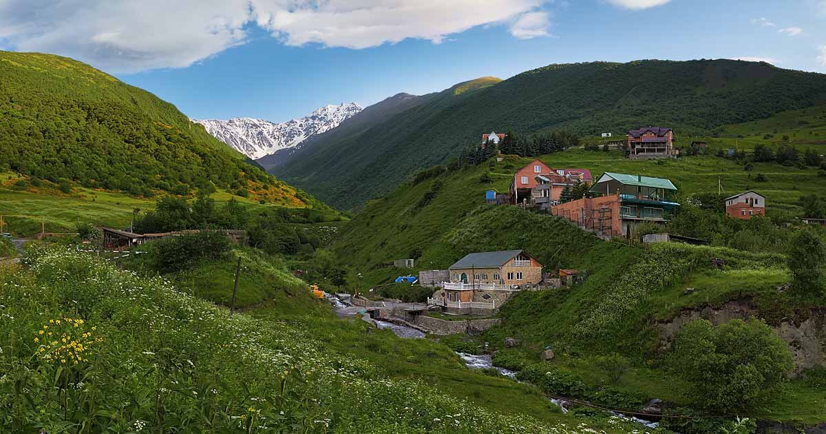 Mountain saniba eco. Горная Саниба Осетия. Саниба горное селение. Верхняя Саниба Северная Осетия. Старая Саниба Северная Осетия.