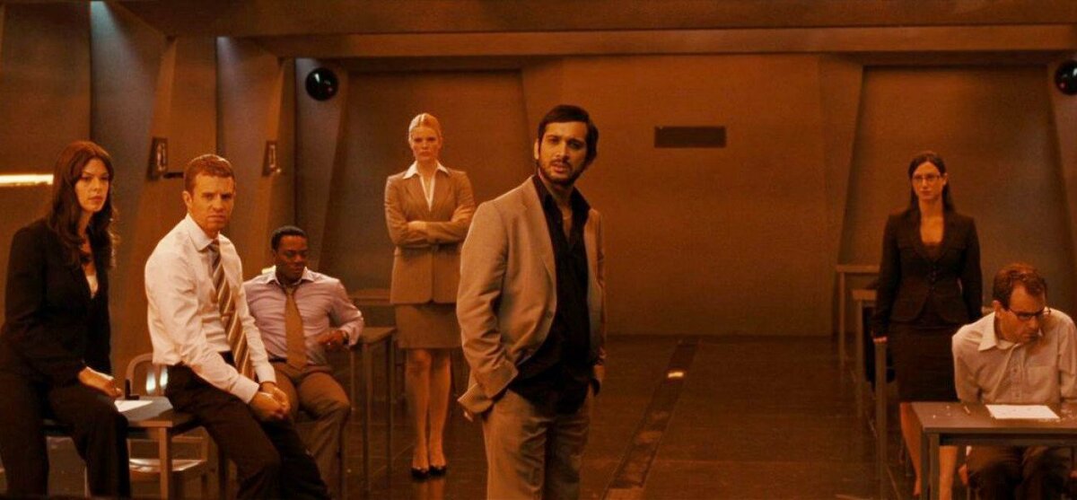 Кадр из фильма "Экзамен/Exam" 