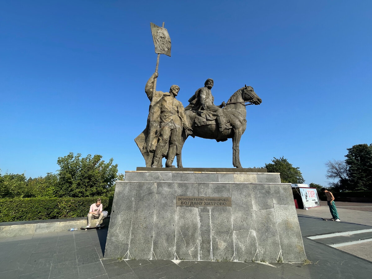 Ульяновск за 1, 2 дня | Что посмотреть в городе: места Ленина, Музей УАЗа,  наследие Симбирска | Manikol. Путешествия всей семьей | Дзен