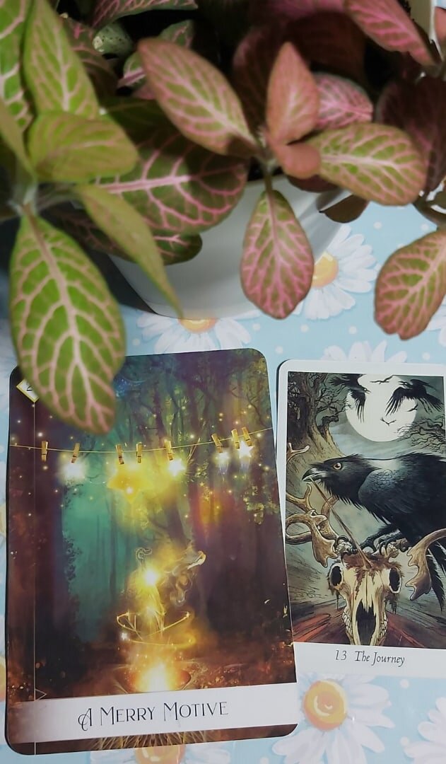 Карта дня 30.09.2021 года.
Старший Аркан Путешествие и поясняющая оракульная карта Вдохновляющий Мотив.
Если вы сегодня принимаете какое-то решение или решаетесь предпринять какие-то активные действия, вы должны быть абсолютно уверены в том, что это продиктовано вашими собственными желаниями, ценностями и устремлениями. Вы не должны руководствоваться требованиями социума или чьими бы то ни было советами. Сегодня просто необходимо избавиться от страха быть неудобным, непонятым и непринятым и позволить себе быть исключительно собой и действовать так, как велит вам ваша собственная душа. Будьте уверены в том, что вы делаете, и результаты обязательно вас порадуют.
Волшебного дня!

Колоды: "Wild Wood Tarot" и "Oracle of the 7 Energies" by Colette Baron-Reid

#таро #тарорасклад #тароонлай #тарорасклад #картадня #советдня #советтаро #советоракула #сегоднясамыйлучшийдень #самопознание #саморазвитие #духовноеразвитие #духовныйпуть #духовность #тародикоголеса #оракул7энергий #колеттбаронрид #оракул #оракульныекарты #tarot #tarotcards #wildwoodtarot #oracleofthe7energies #colettebaronreid #hayhouse  

