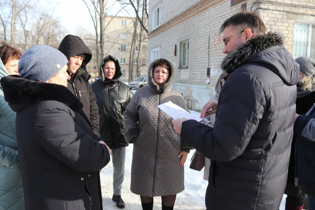 Вот так мы беседовали с администрацией ЖЭКа нашего села...