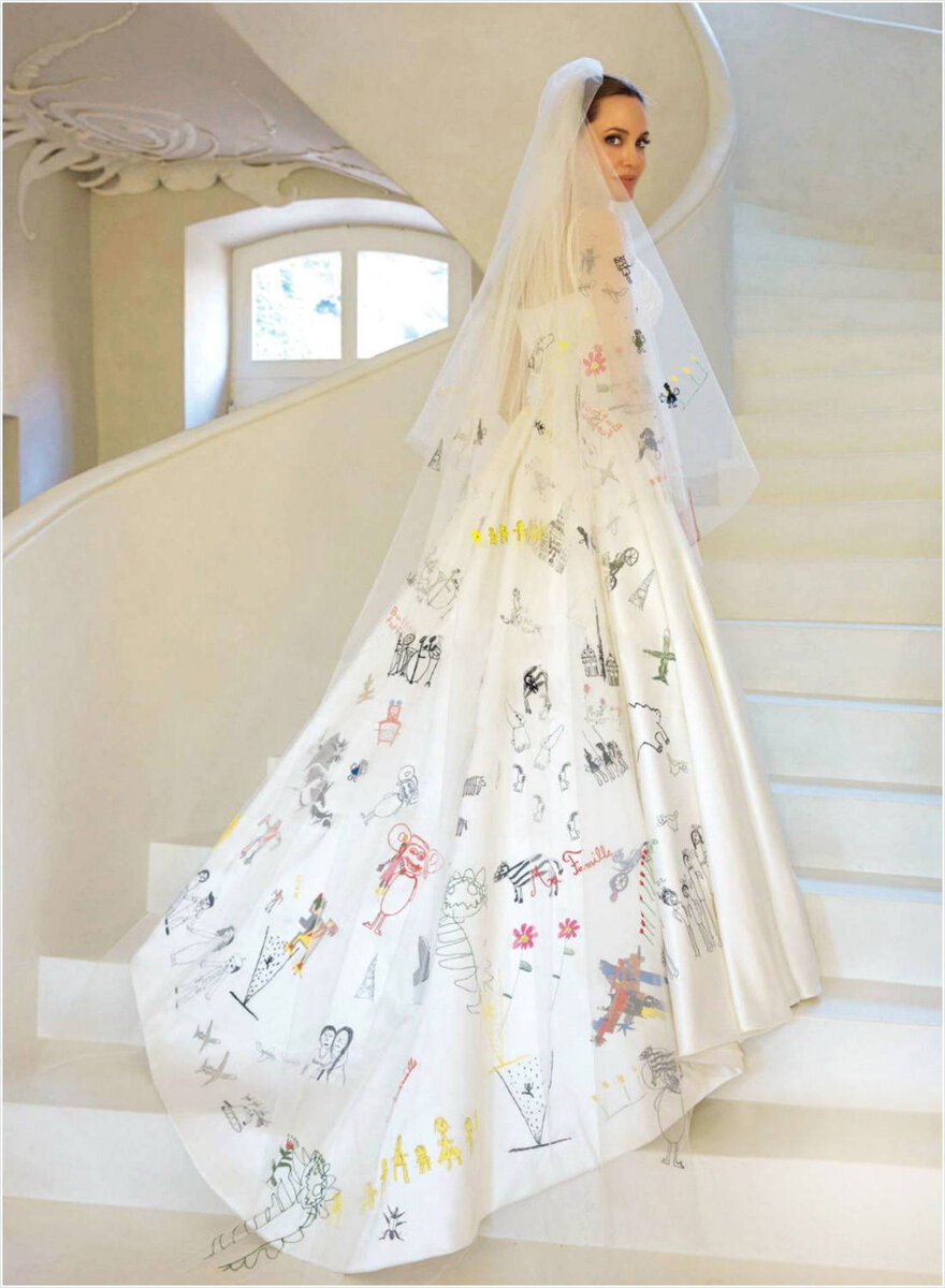 Свадебное платье в котором была анджелина джоли