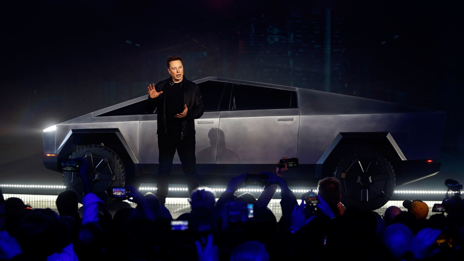 Илон Маск и Tesla