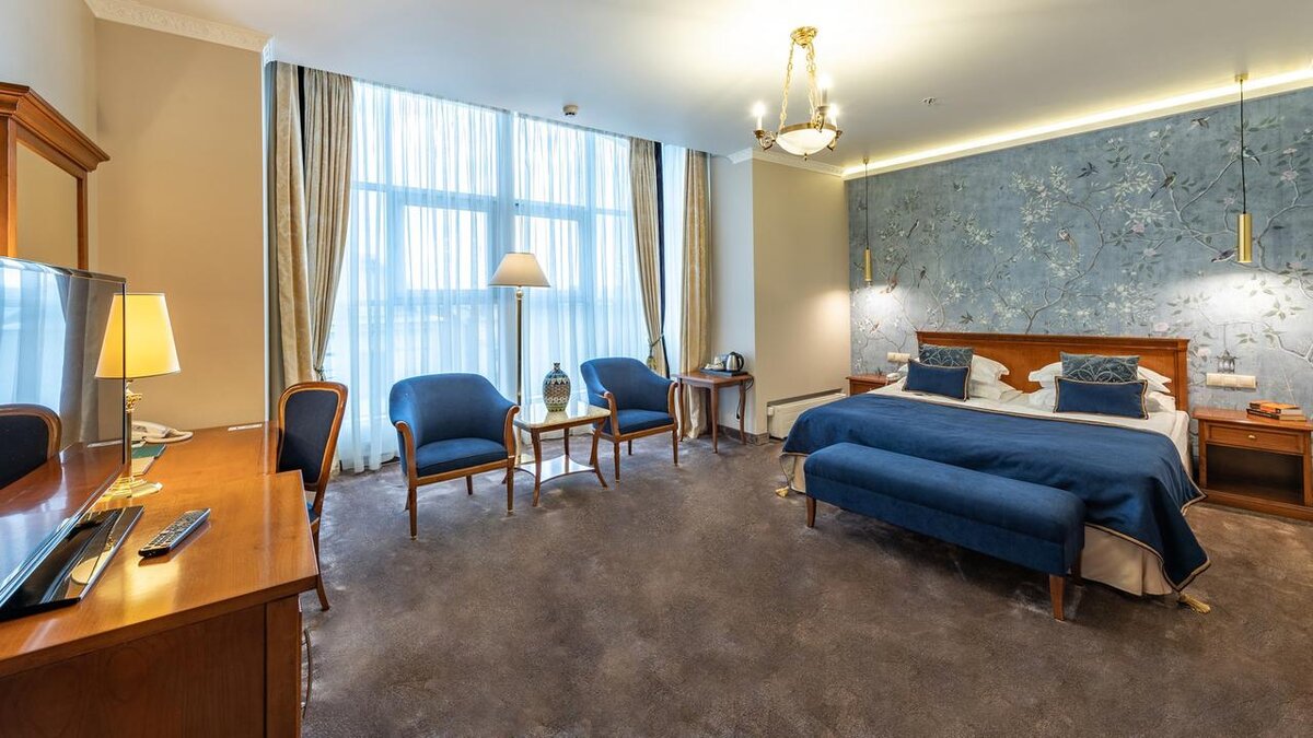    Фото: grandhotelemerald.com