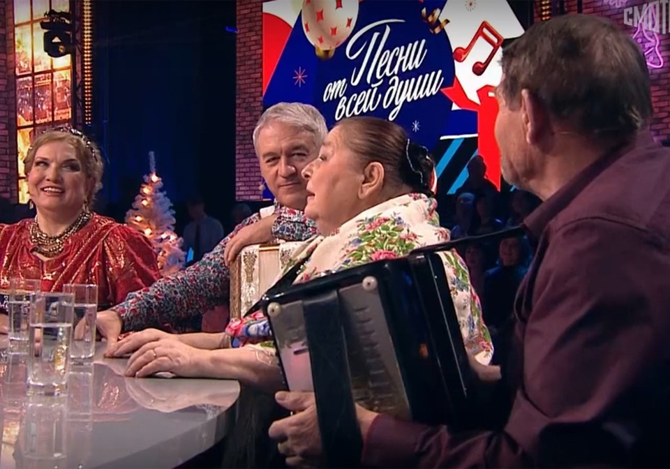     Дуэт из Брестской области снова порадовал зрителей. Фото: кадр видео телеканала «Россия»