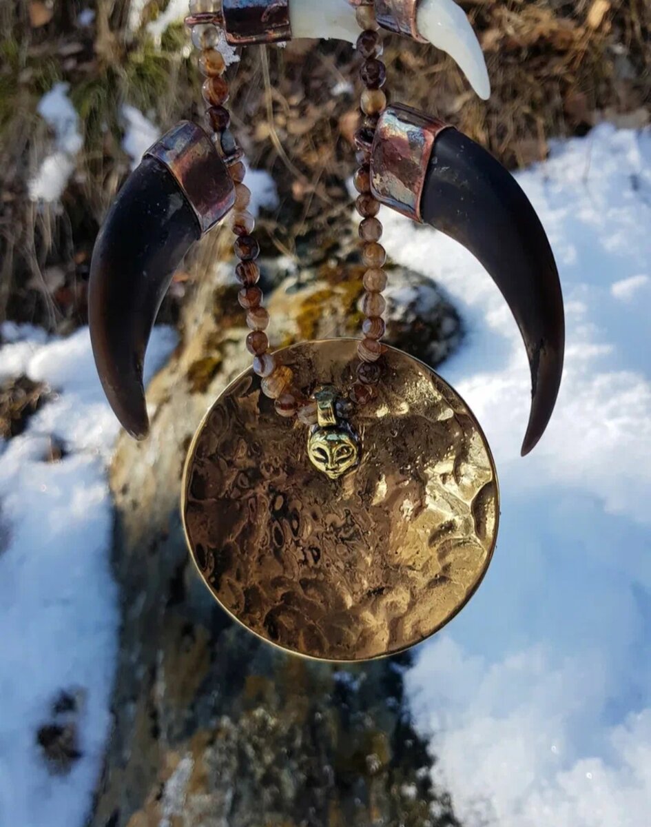 Шаманское зеркало.