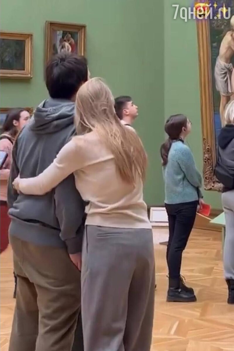    Данила Козловский и Оксана Акиньшина Telegram-канал Admin.Anshlak