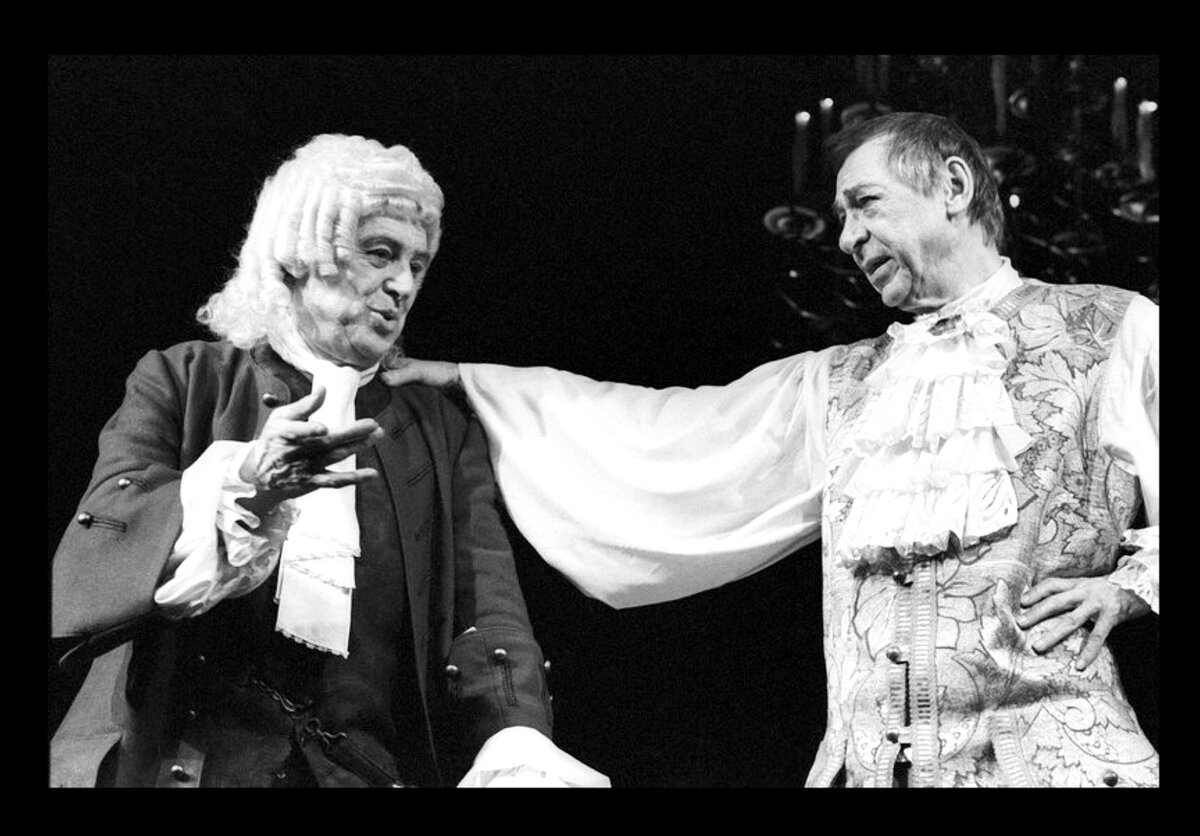 Ефремов и Смоктуновский в спектакле. Гамлет 1964 Смоктуновский. Бесплатные старые спектакли