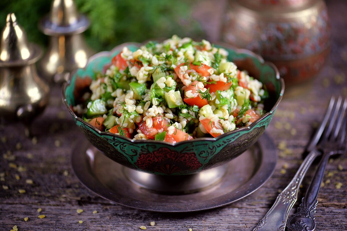 🥗 5 салатов с булгуром — простой, вкусный и полезный ужин! 🧑🏻‍🍳  Готовьте с любовью! | Рецепты с фото и видео - только лучшее от Аймкук |  Дзен