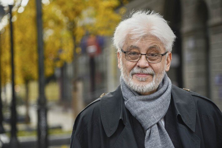 Амос оз в молодости. Амос оз. Джон рональд руэл толкин портрет. Джона рональда руэла толкина. Писатели джон рональд руэл толкин.