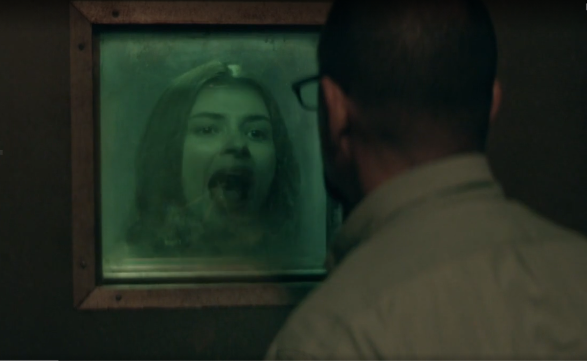 Фотография из свободного источника «Девушка в подвале» 2021 г.