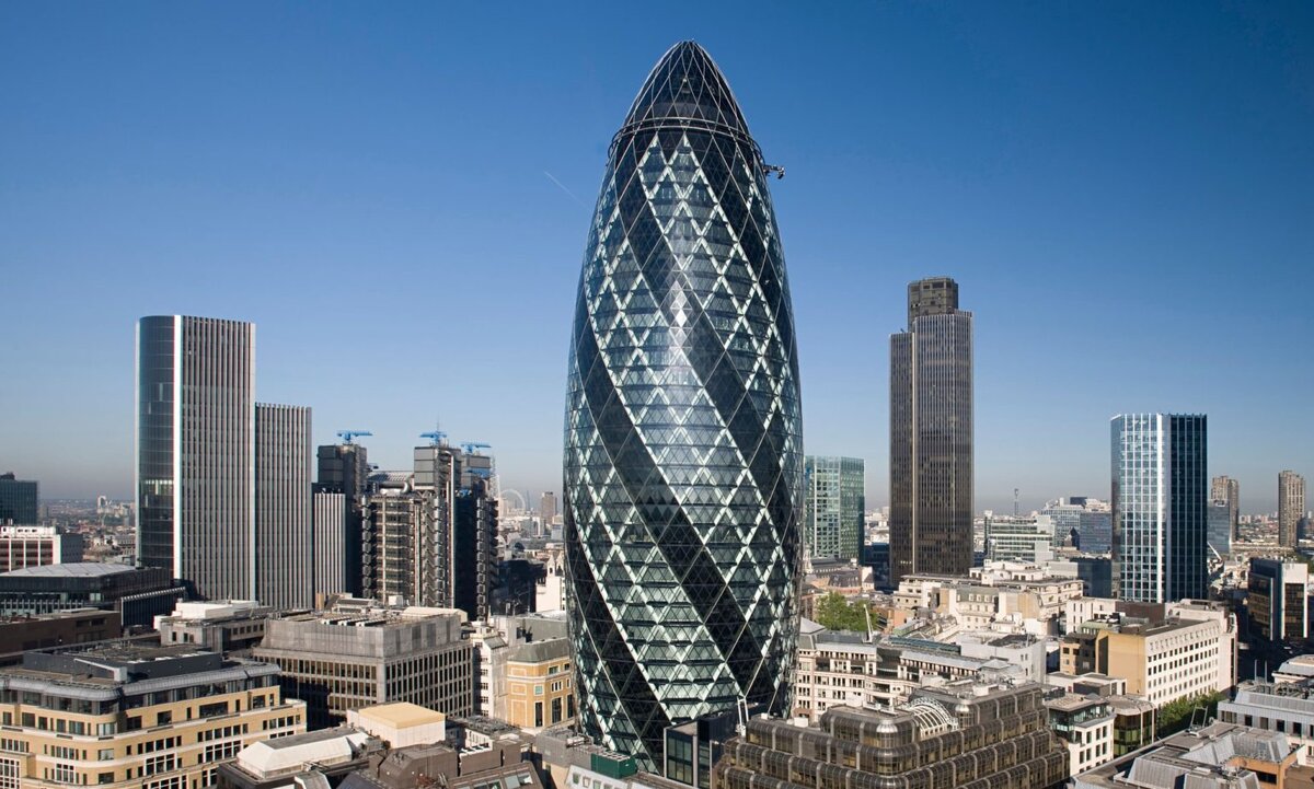 Башня-огурец 30 St Mary Axe — Лондон, Англия ©fotovmire.ru