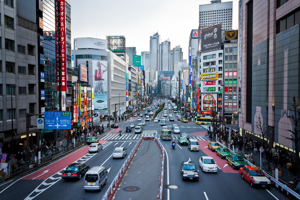 Japan town. Япония Токио. Токио столица Японии. Токио на японском. На улицах Токио столицы Японии.