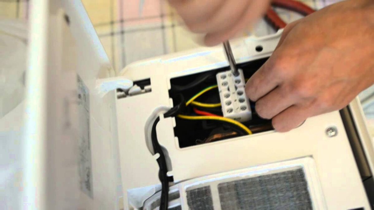 Подключение кондиционера к электросети без розетки - фото