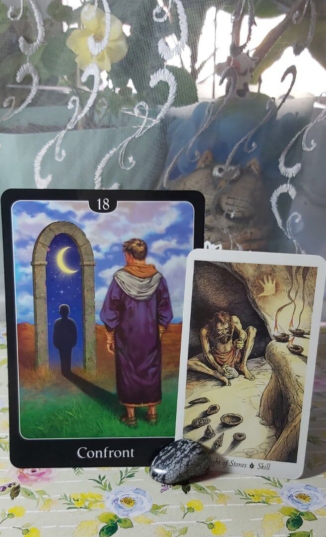 Карта дня 09.04.2021 года.

Восьмёрка Камней и поясняющая оракульная карта Противостояние.
Сегодняшний день прекрасно подходит для интроспекции. Изучая свои мысли, переживания, чувства и эмоции, мы достигаем покоя и внутреннего умиротворения, сонастраиваемся со своей истинной сущностью и своим земным предназначением. Эта работа требует погружения, сосредоточенности и терпения, но она обязательно выведет вас на ту тропу, что предназначена Небесами только для вас.
Волшебного дня!

Колода: "Wild Wood Tarot" и оракул "The Psychic Tarot for the Heart" by John Holland & Hay House