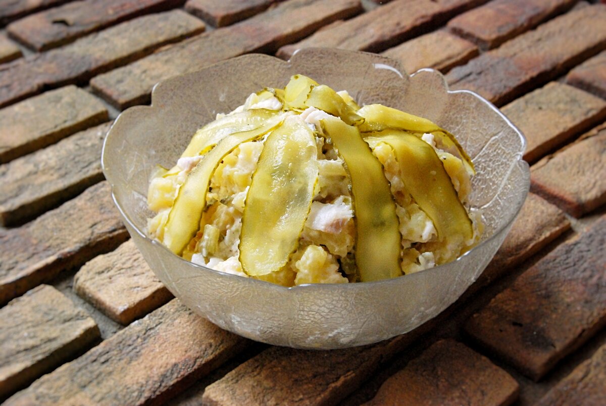 Рыбный салат из советской книги