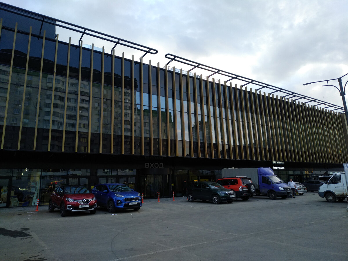 Фудмолл Привоз в Жулебино