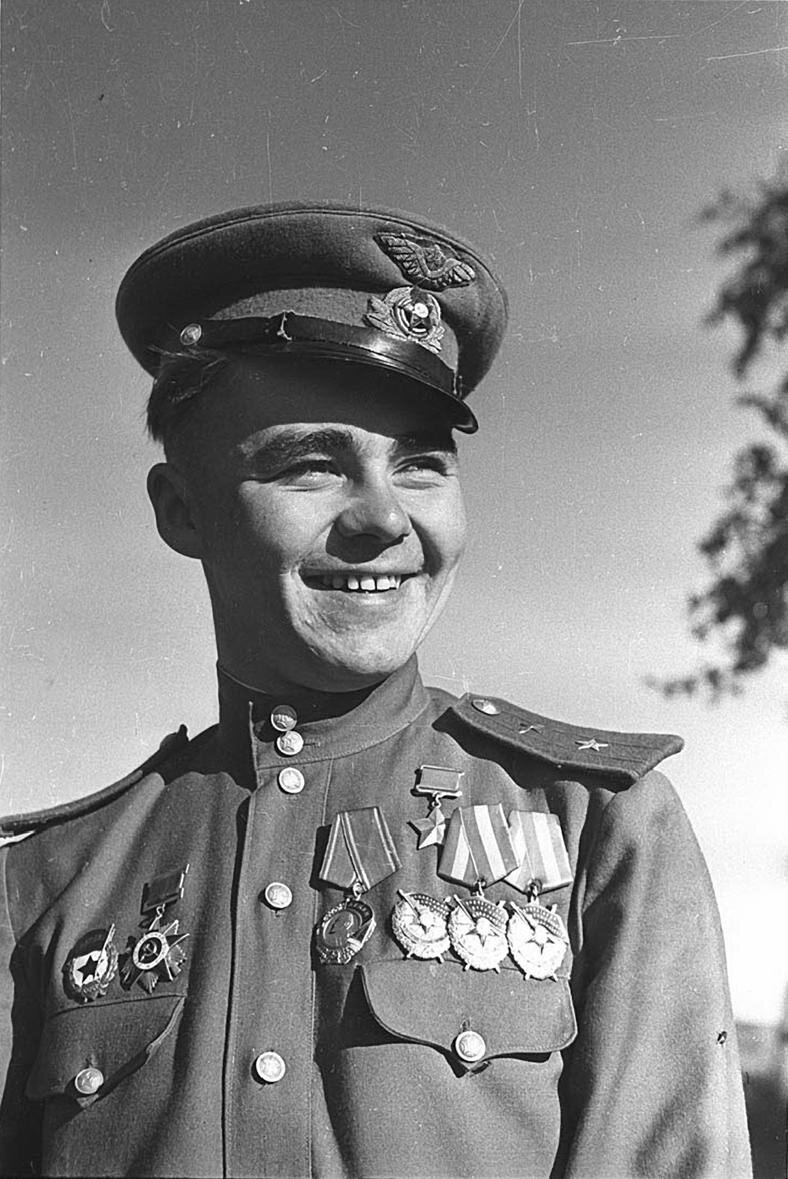 Настоящий Герой - обычный парень