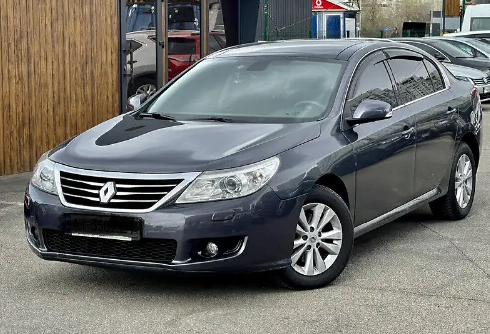 Renault Latitude
